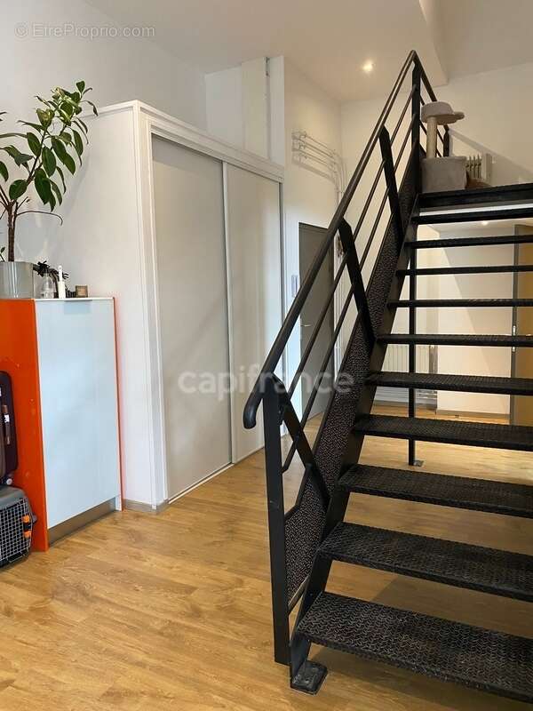 Appartement à vendre 3 pièces ROUBAIX centre-ville ,musé de la"PISCINE" (59) 61,12m², parking sécurisé , cave - photo 5