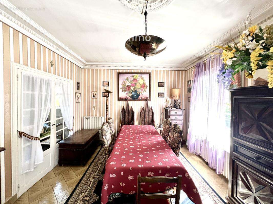 Maison à SEVRES-ANXAUMONT
