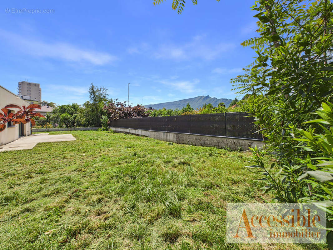 Villa contemporaine T5 récente avec jardin et garage - Aix-les-Bains - photo 13
