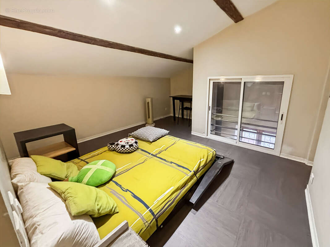 Appartement à MARSEILLE-15E