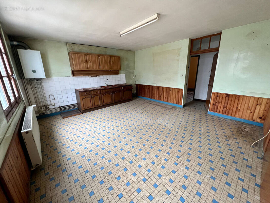 Maison à BEAUFORT-EN-VALLEE