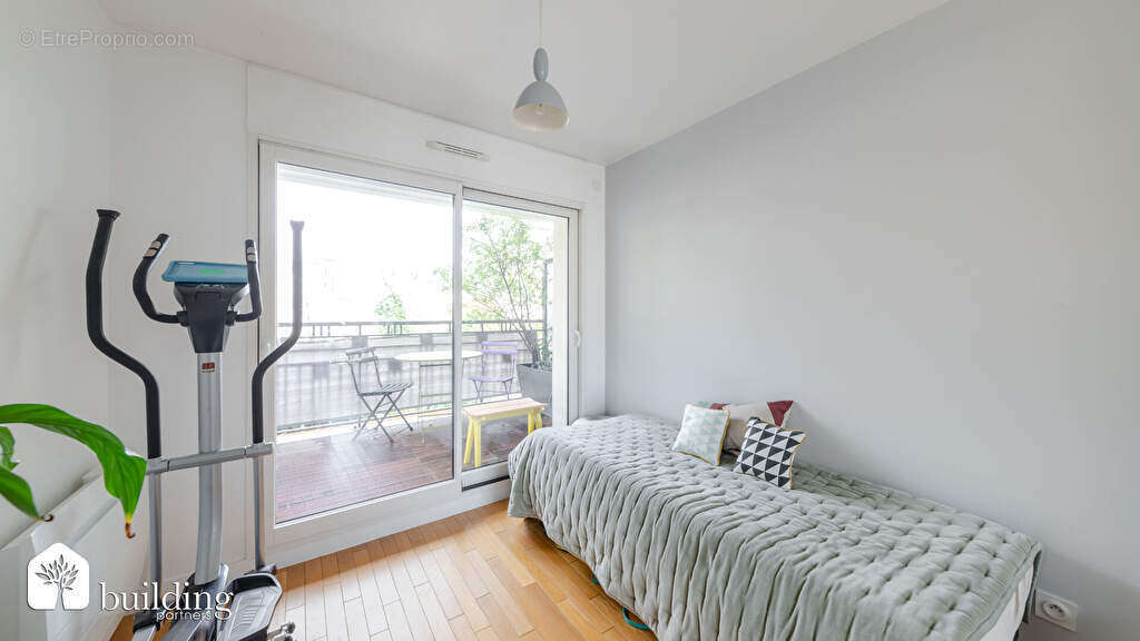 Appartement à LEVALLOIS-PERRET