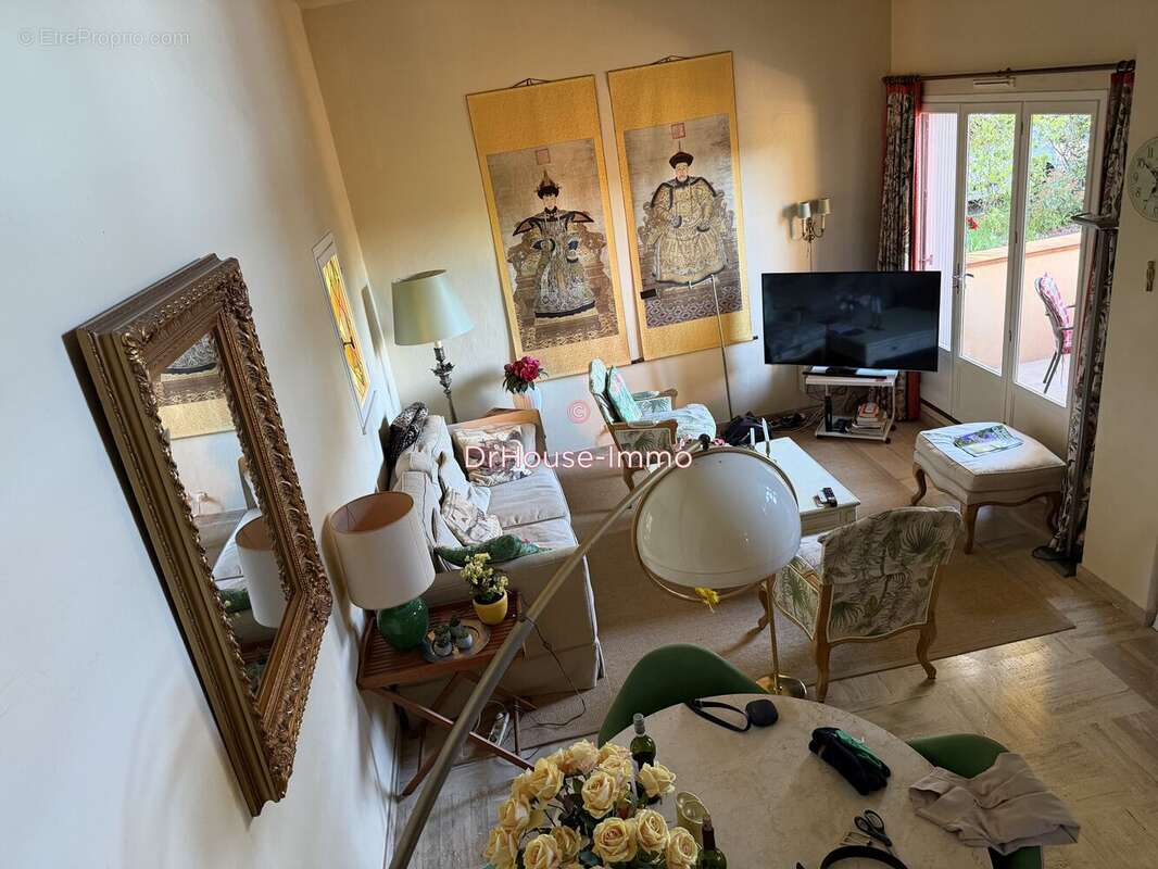 Appartement à CAGNES-SUR-MER