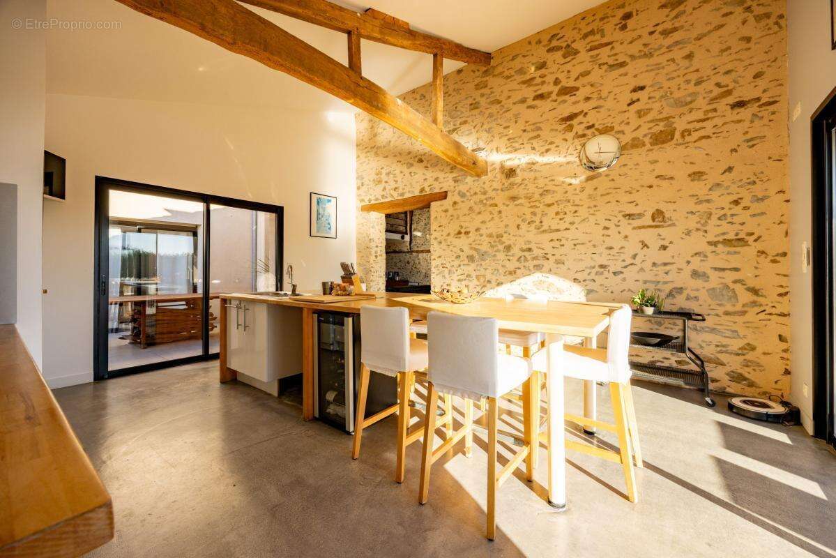 Maison à CORCOUE-SUR-LOGNE