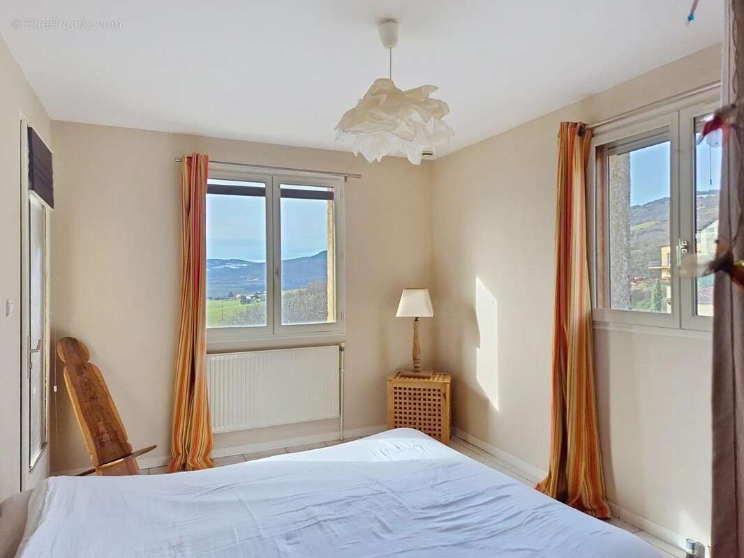 Photo 9 - Maison à THURINS