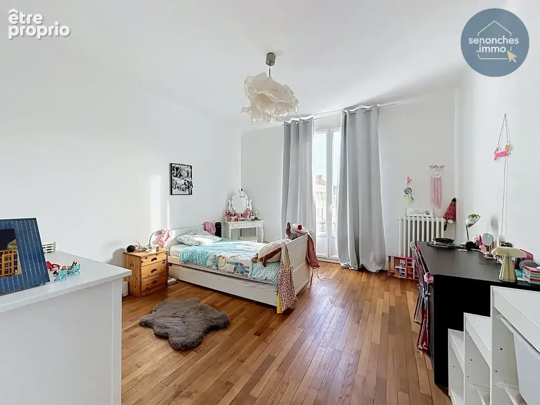 Maison Bourgeoise de 295 m² et 954 m² de terrain entièrement rénovée à La Loupe - photo 17