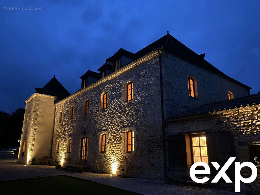 Maison à SAINT-CYPRIEN