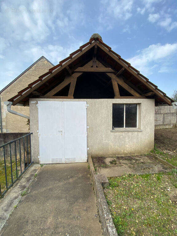 Maison à SAINT-DOULCHARD