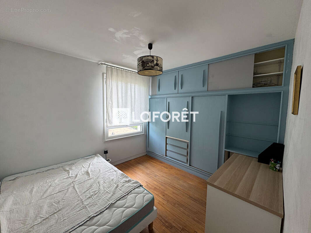 Appartement à RUEIL-MALMAISON
