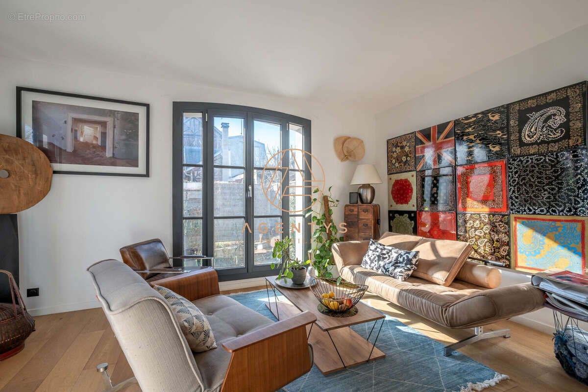 Maison à NOGENT-SUR-MARNE