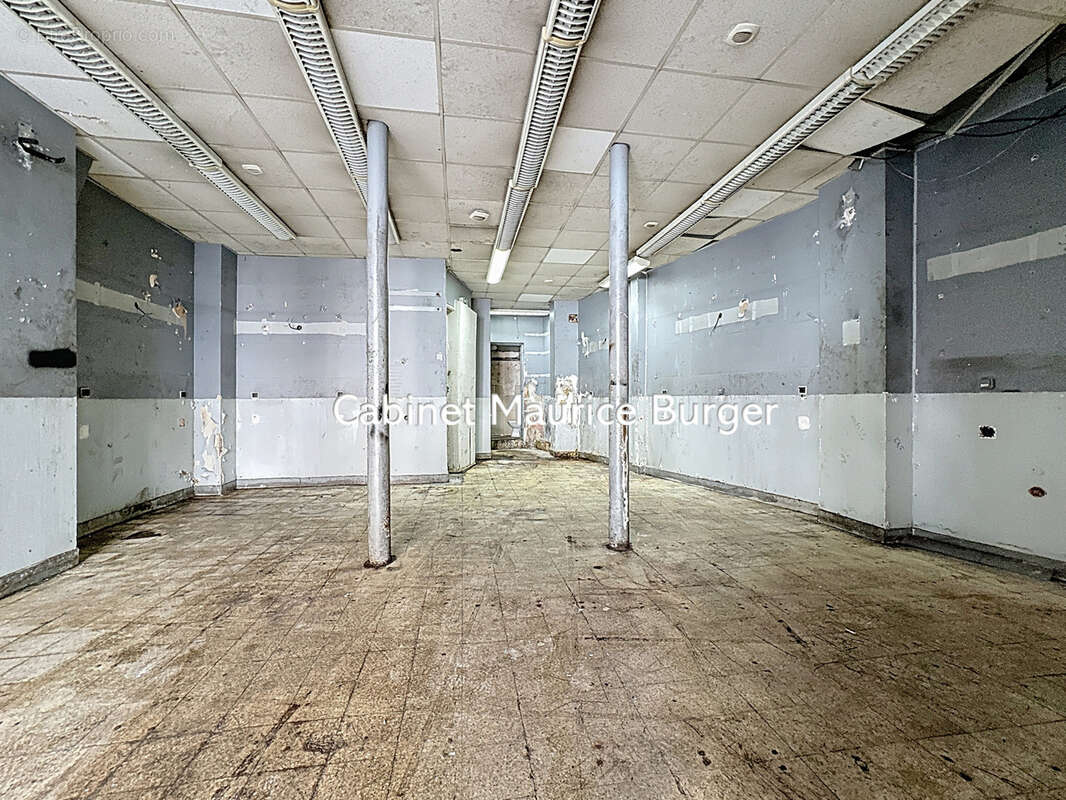 Commerce à PARIS-10E