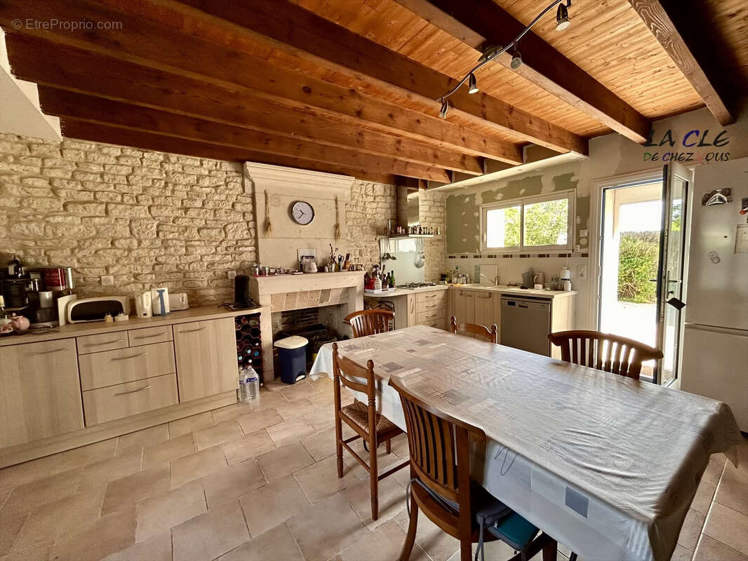 Maison à BENET