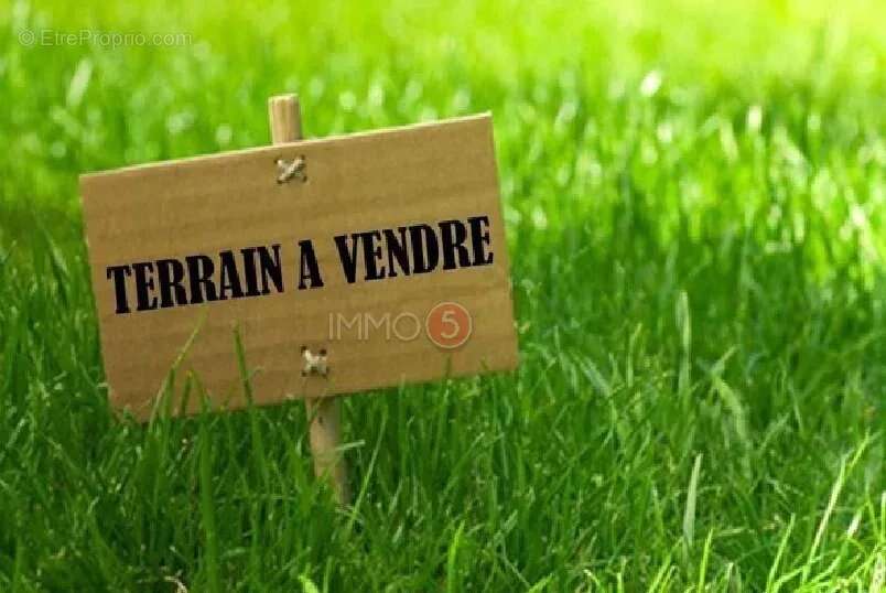 Terrain 378 m² à Villemomble  - photo 2