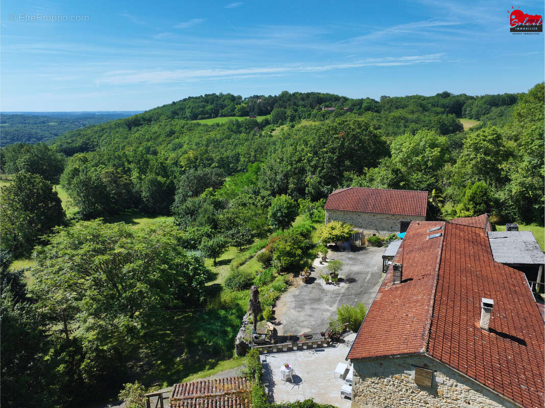 Propriété en pierre - photo 2