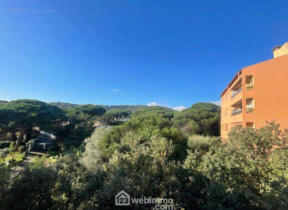 Le charme d?un environnement verdoyant. - Appartement à SAINTE-MAXIME