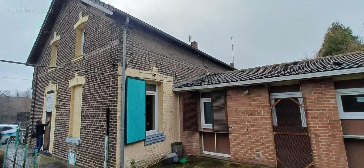 DENAIN  472 rue de Turenne - photo 2
