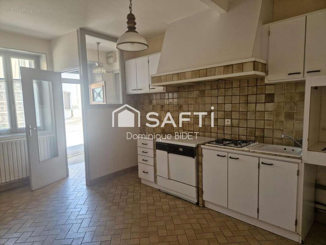 Photo 3 - Maison à LOUROUX-DE-BOUBLE