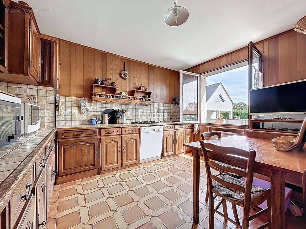 Maison 166 m² à Blainville-Sur-Mer  - photo 5