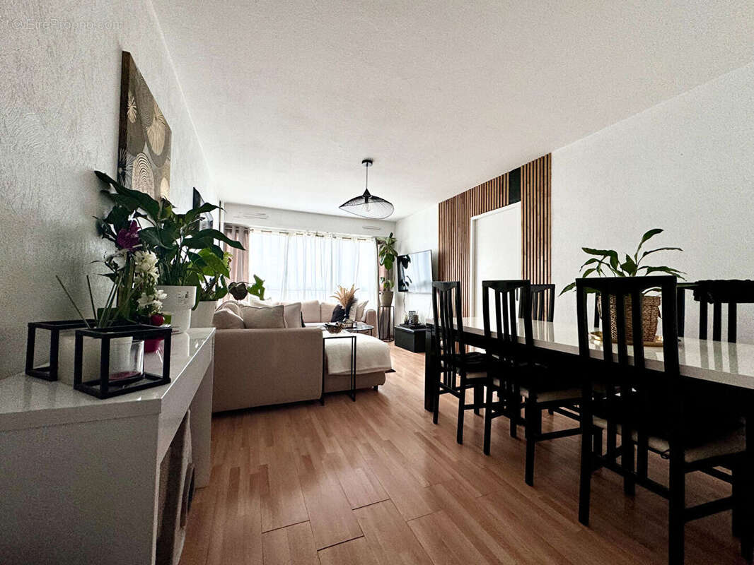 Appartement à SAINT-GRATIEN