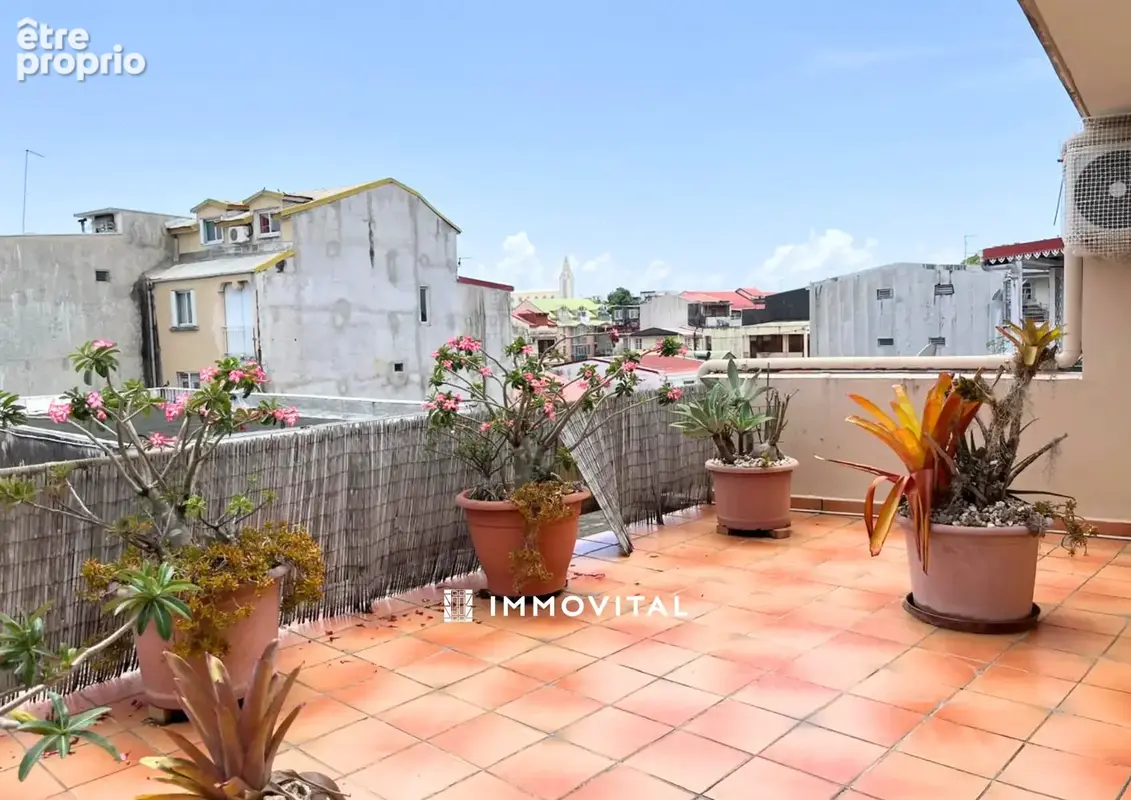 Vente appartement triplex dans la commune de pointe-a-pitre - photo 11