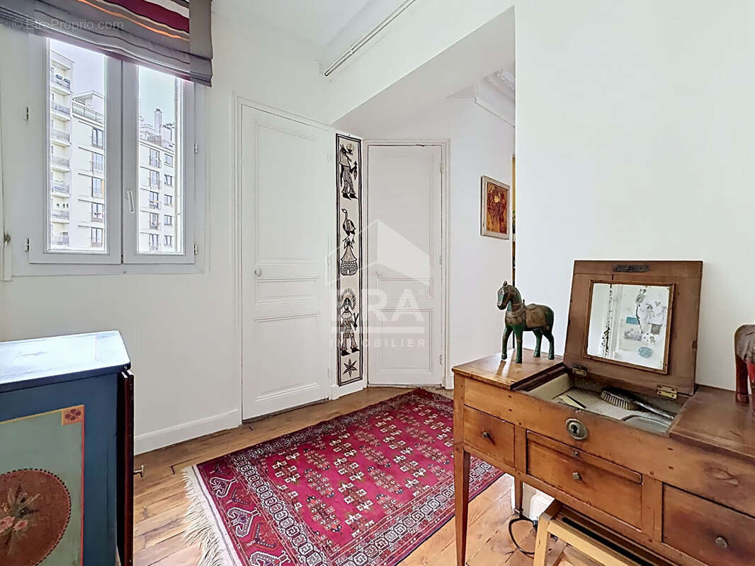 Appartement à PARIS-12E