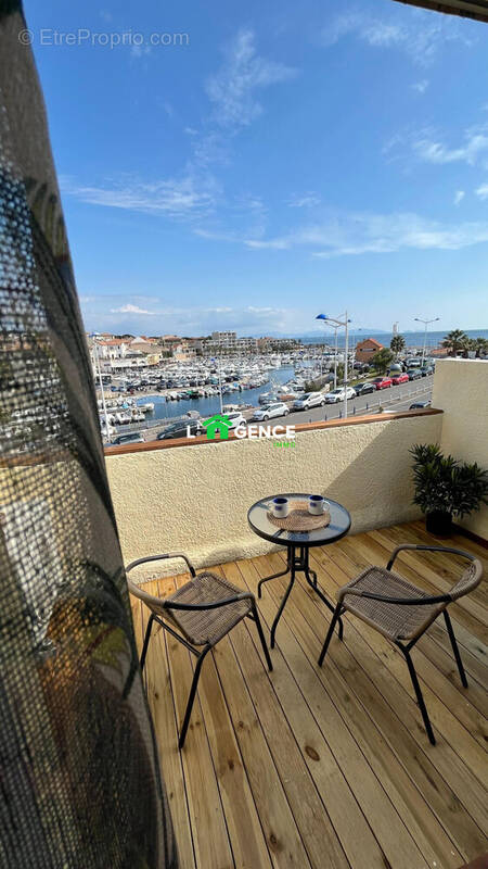 Appartement à SAUSSET-LES-PINS