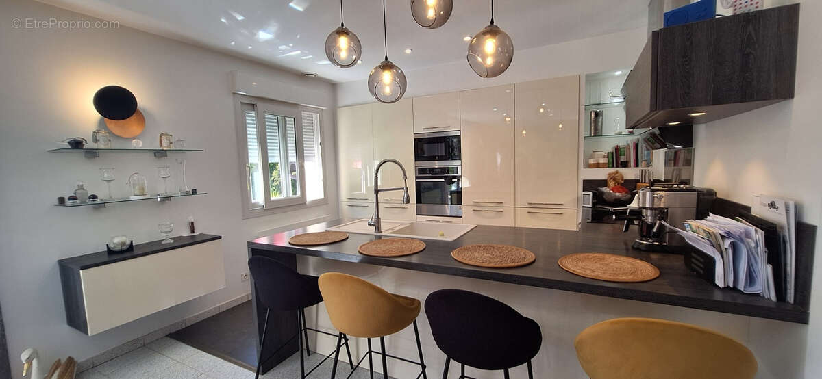 Maison à SAINT-MARTIN-DU-TERTRE