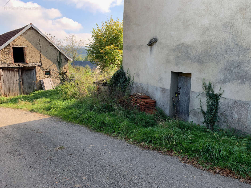 Maison à VIRLET