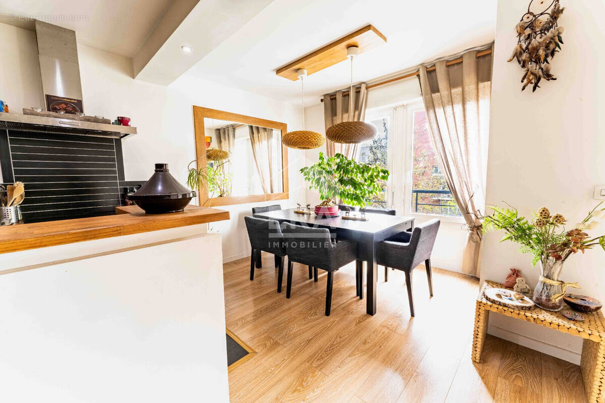 Appartement à SAINT-DENIS