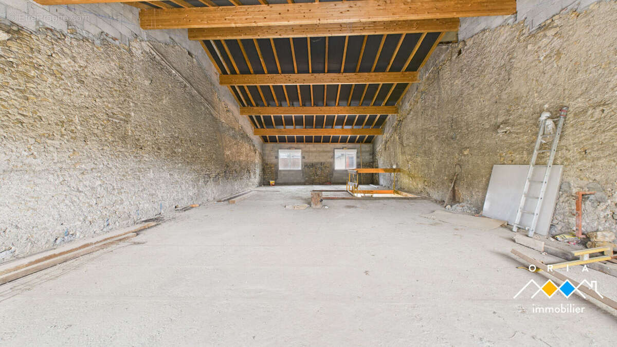 Appartement à AGINCOURT