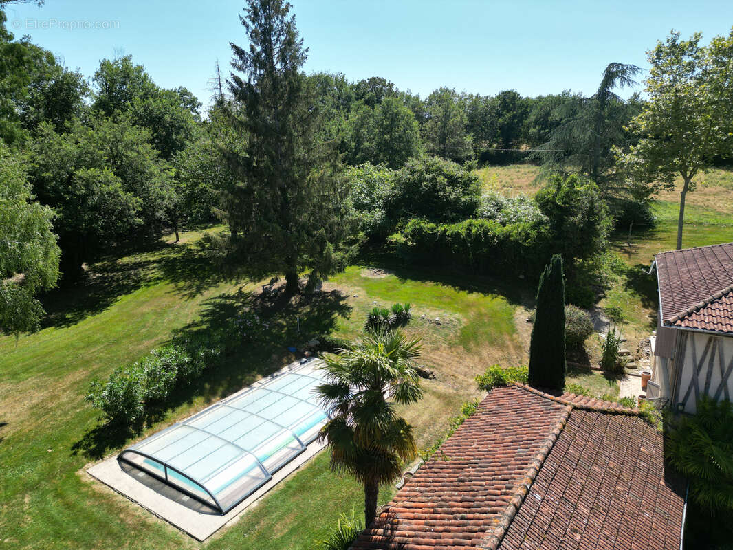 Maison à BERDOUES