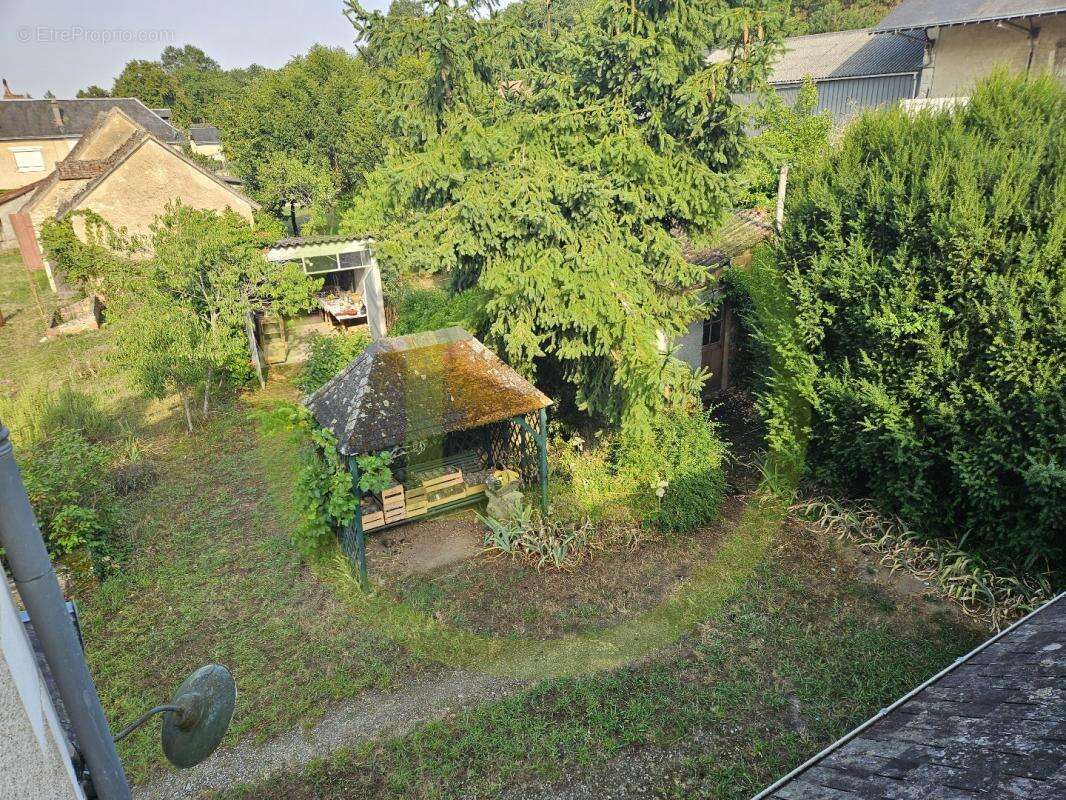 Maison à RUFFEC