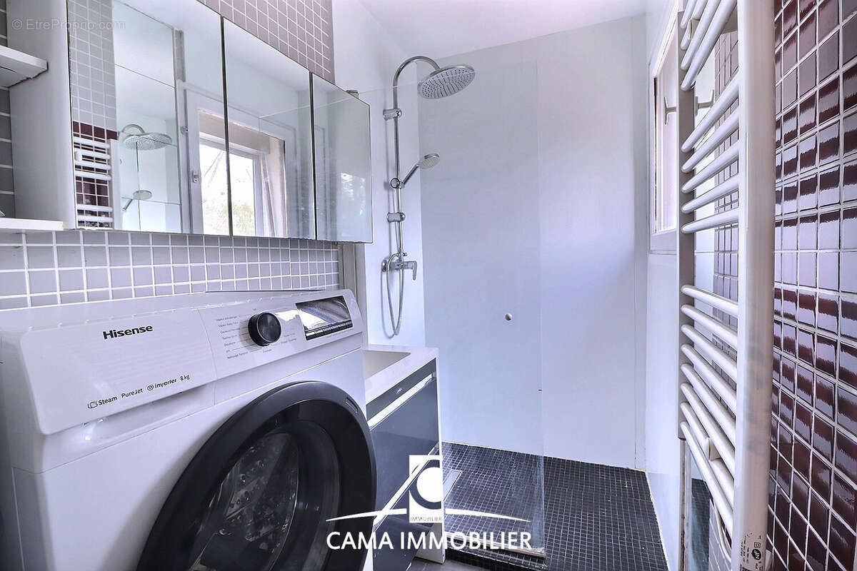 Appartement à FONTENAY-LE-FLEURY