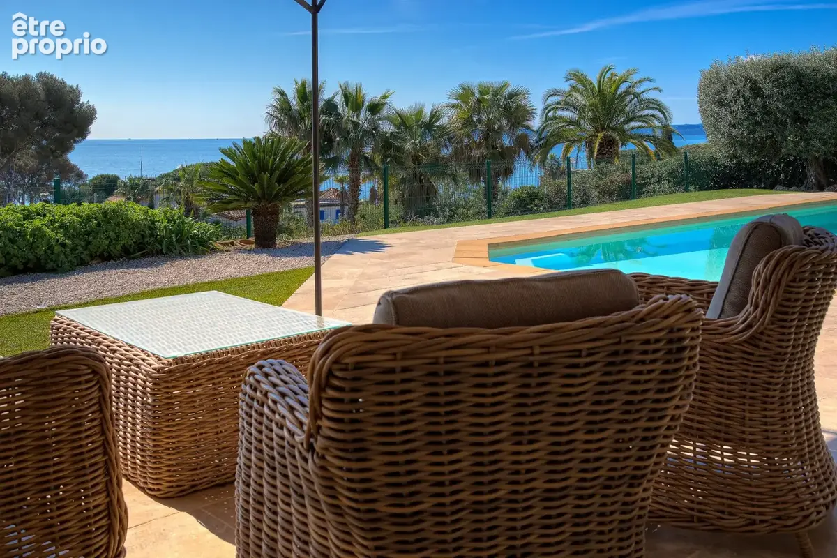 Maison 143 m² à Roquebrune-Sur-Argens  - photo 4