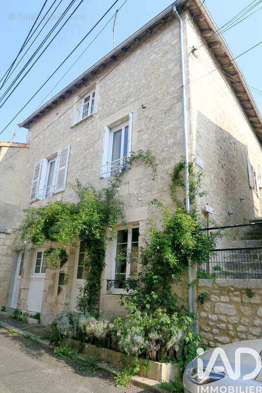 Photo 2 - Maison à CHAUVIGNY