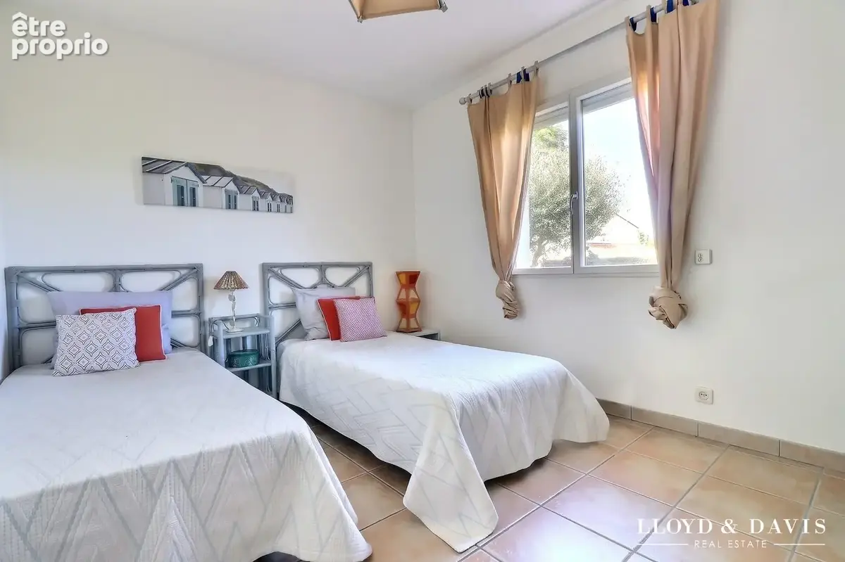 Maison 4 pièces 96 m² à vendre à Villeneuve-De-La-Raho (66180) - photo 9