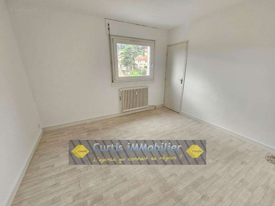Appartement à FRAISSES