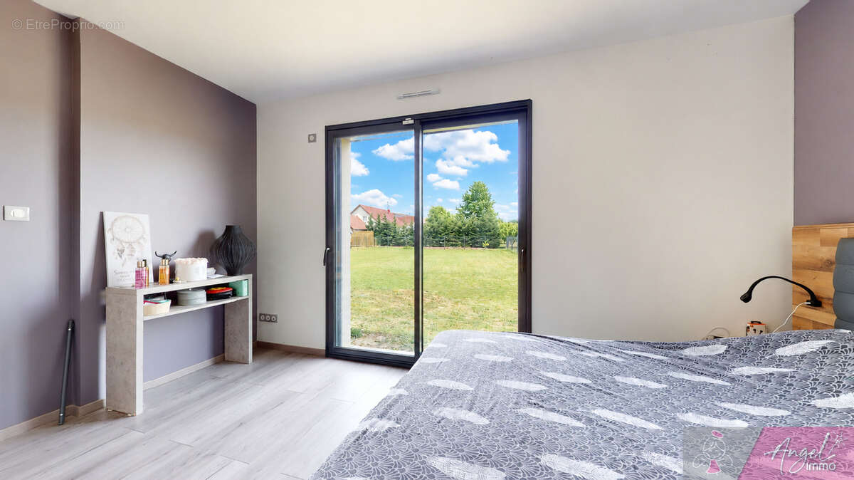 Maison à LAVANS-LES-DOLE