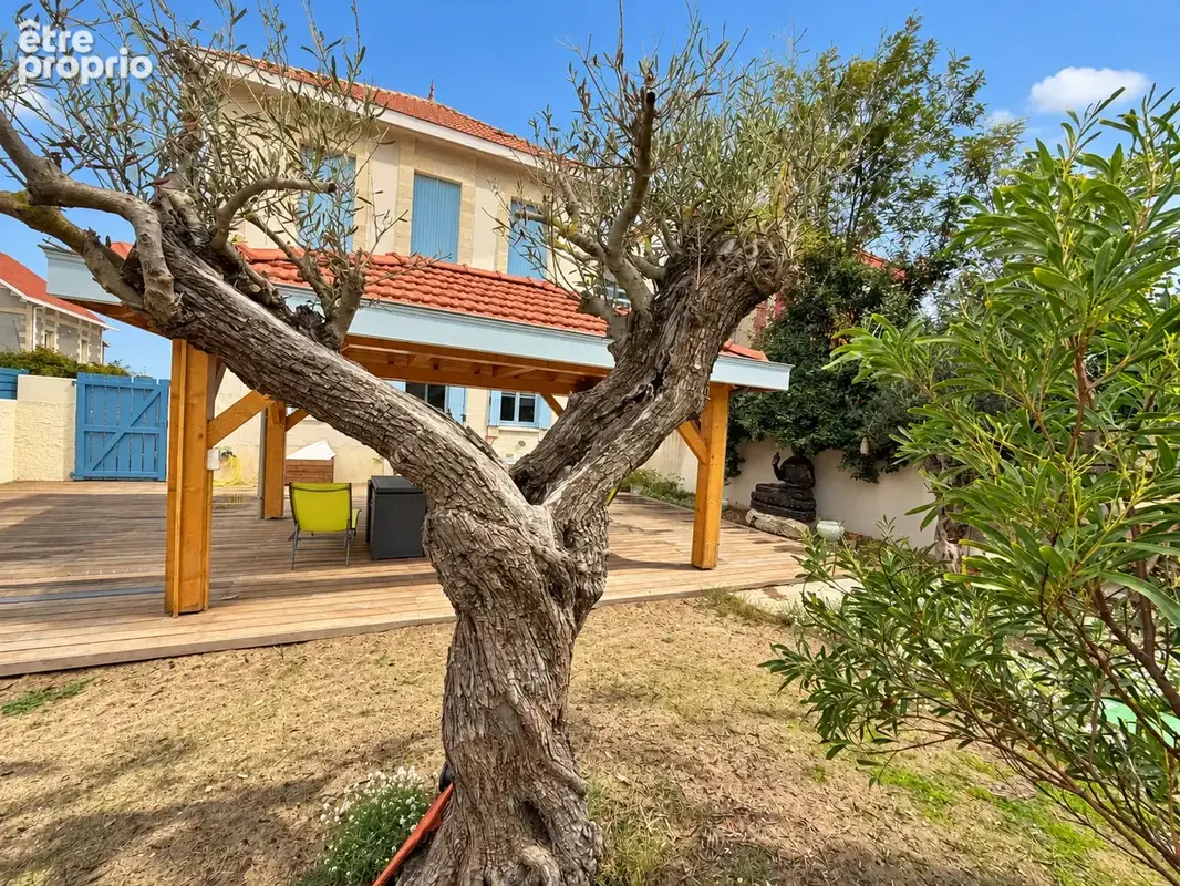 Soulac-sur-mer, villa de 200 m2 en première ligne - photo 6