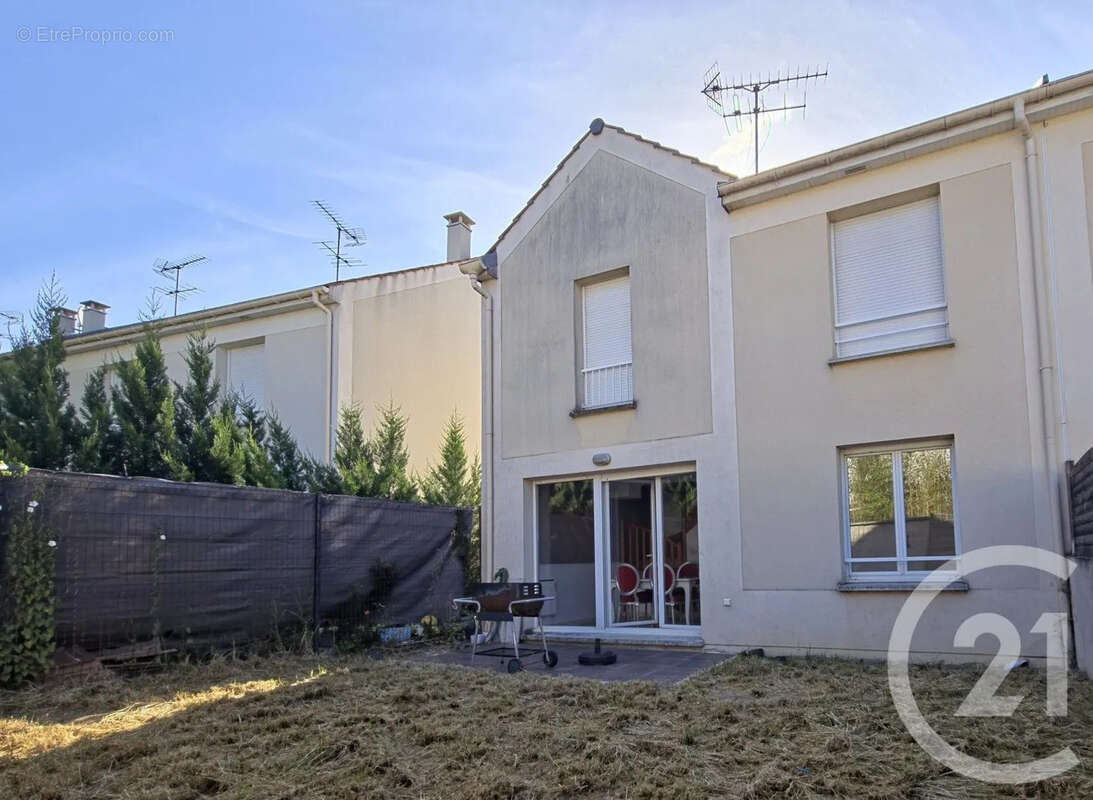 Maison à CHELLES