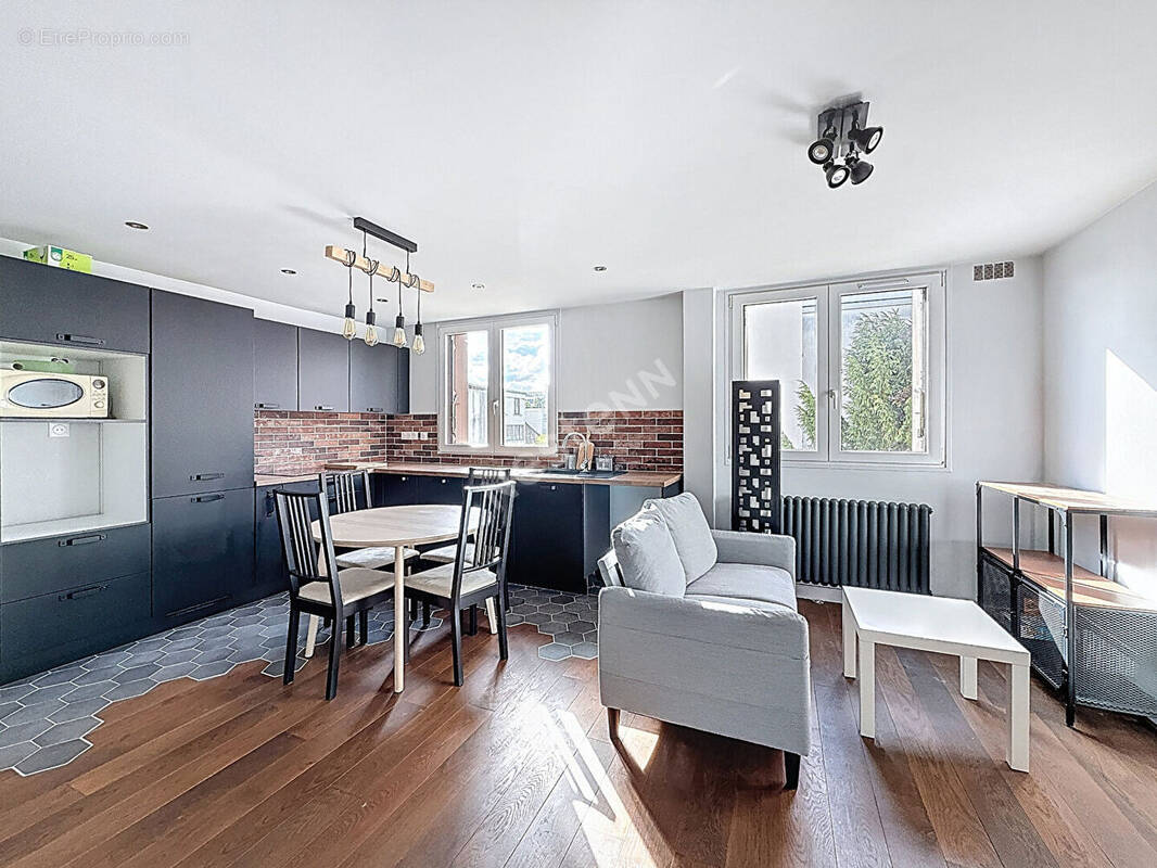 Appartement à MONTREUIL