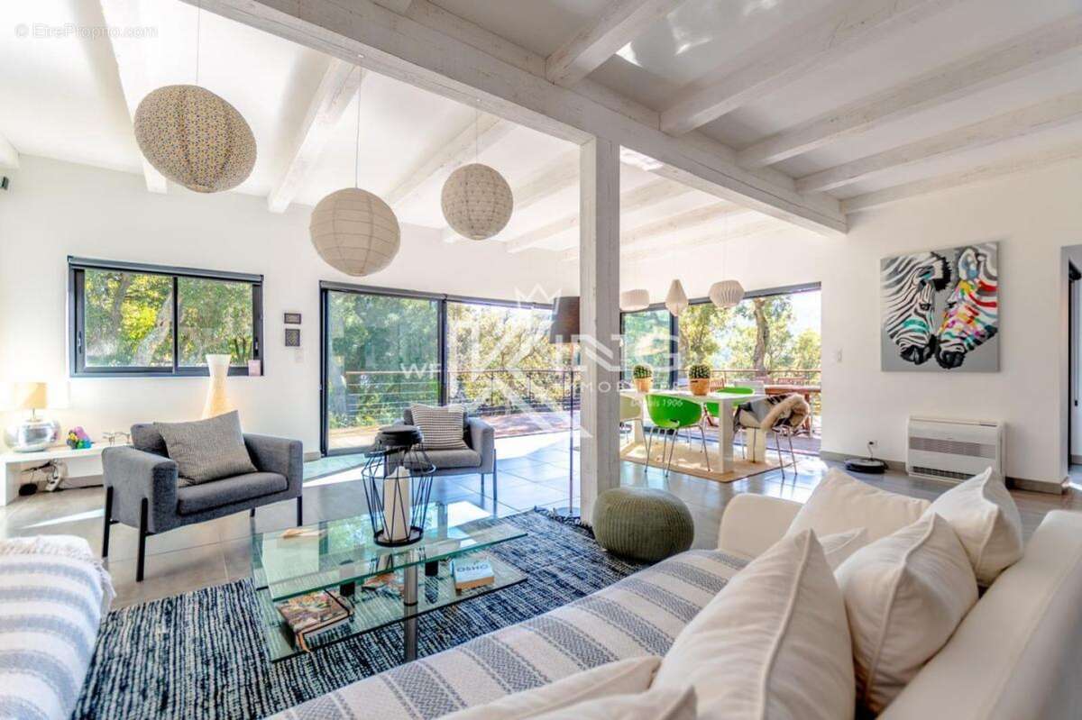 Appartement à PLAN-DE-LA-TOUR