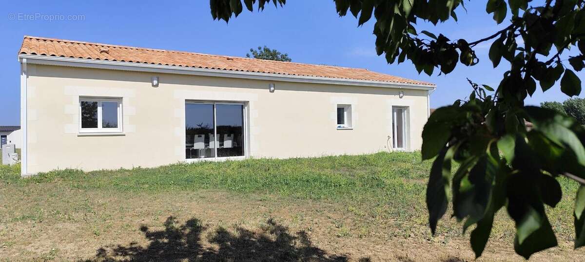 Maison 119 m² à Ternant  - photo 7