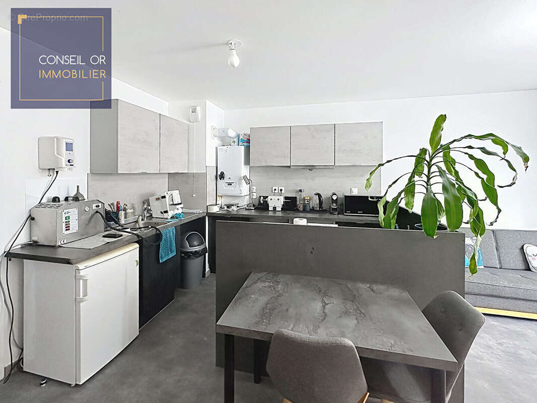 Appartement à CRAPONNE