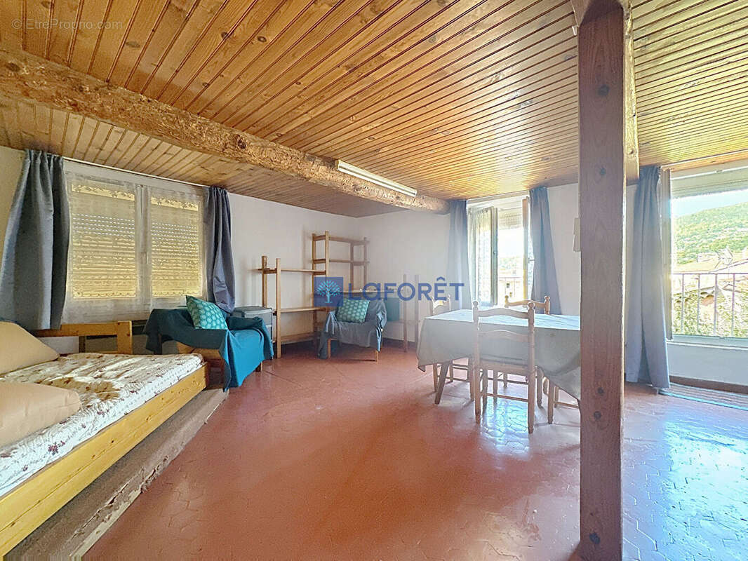 Appartement à DRAGUIGNAN