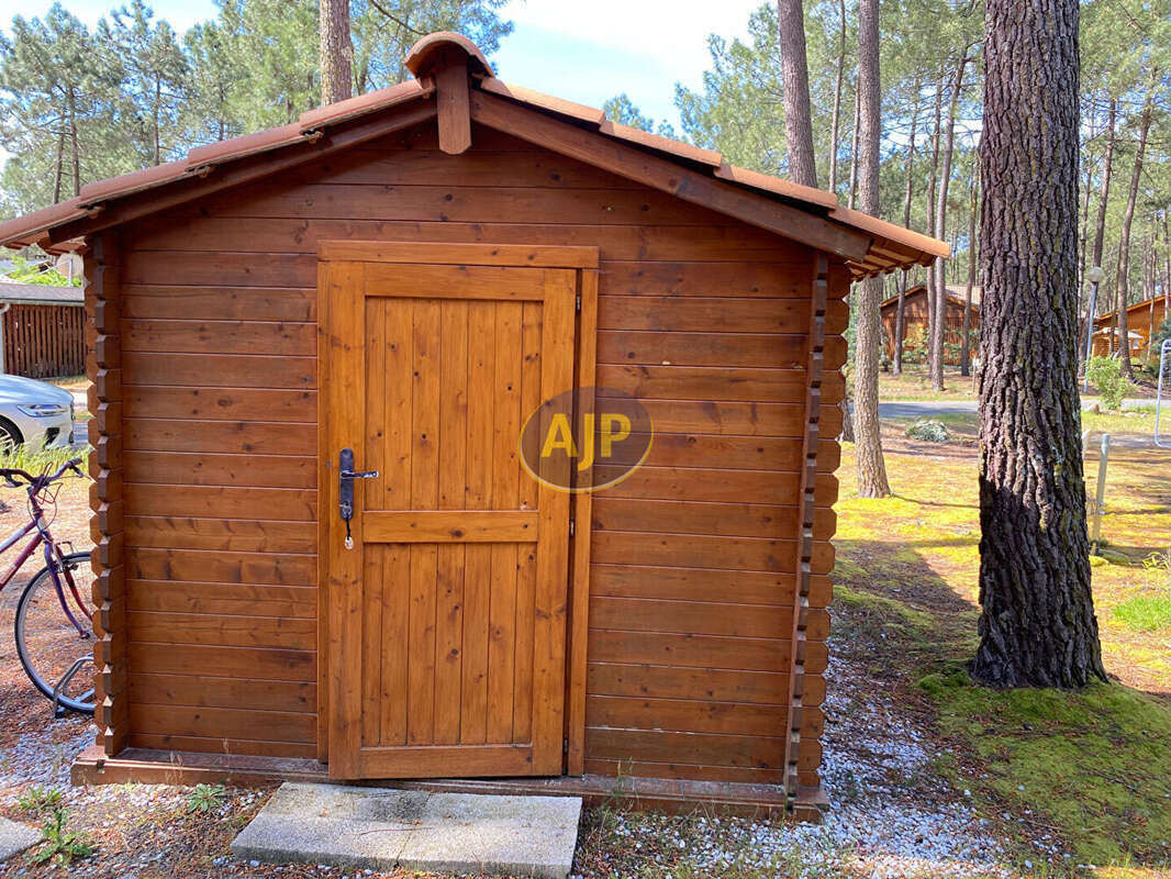 Maison à GRAYAN-ET-L'HOPITAL