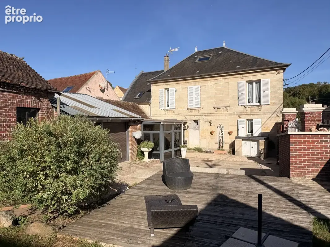 Maison bourgeoise avec dépendance ! - photo 2