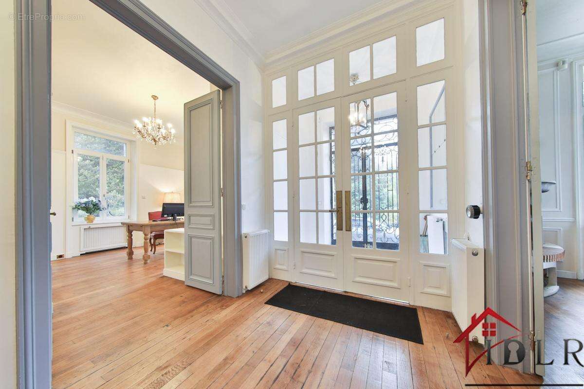 Maison à LA LONGINE