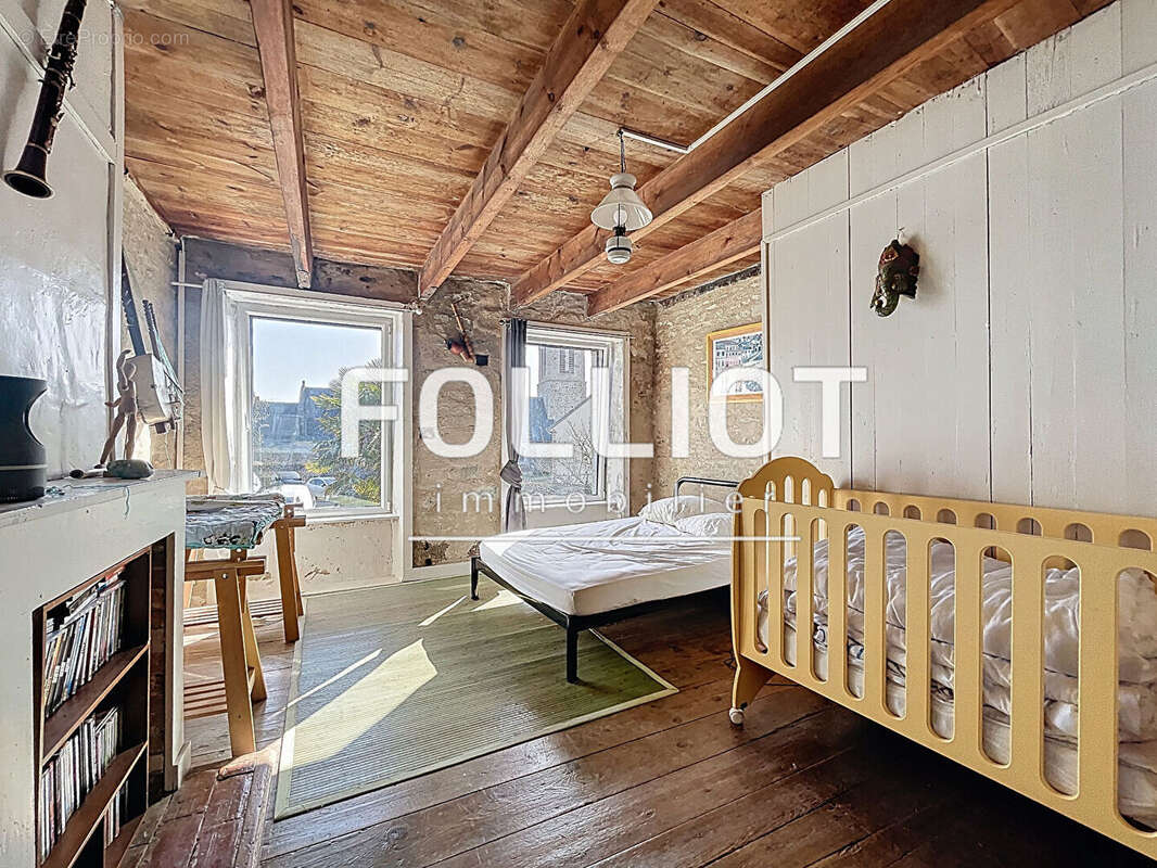 Maison à SAINT-PAIR-SUR-MER