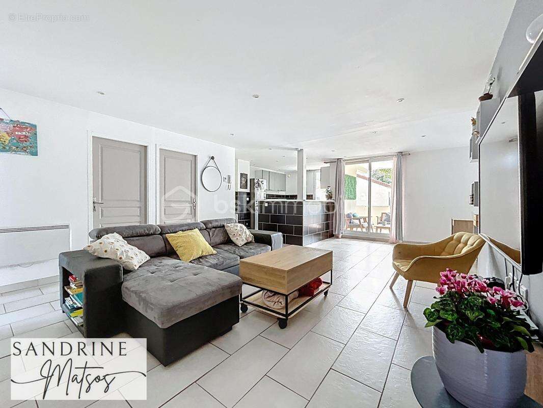 Appartement à CHARVIEU-CHAVAGNEUX